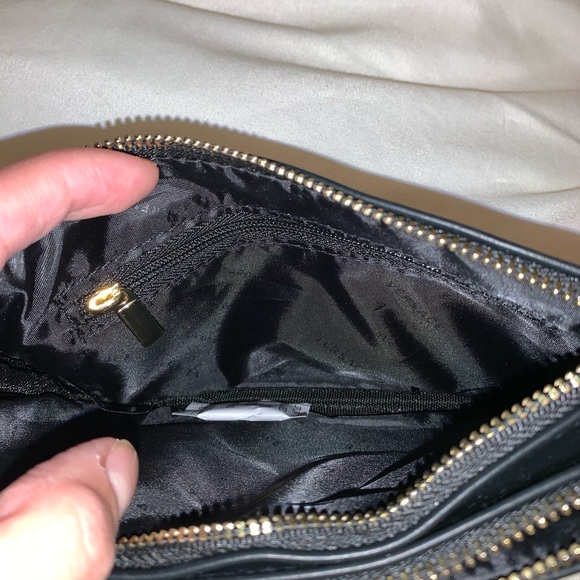 ❌ SOLD ❌ Versace purfums wristlet - Picture 3 of 5